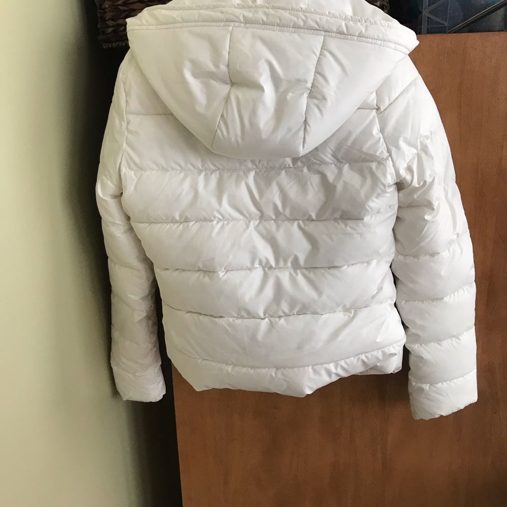 Abercrombie Girls Medium Cream/White Puffer Coat - Picture 9 of 13